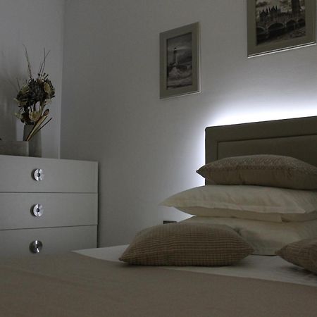 On Beach-Mamaia Residence Năvodari Екстериор снимка