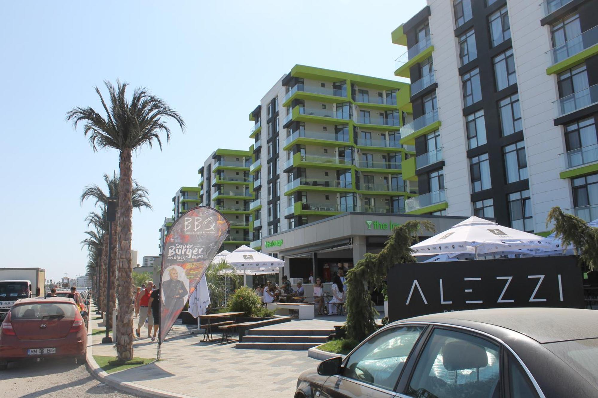 On Beach-Mamaia Residence Năvodari Екстериор снимка