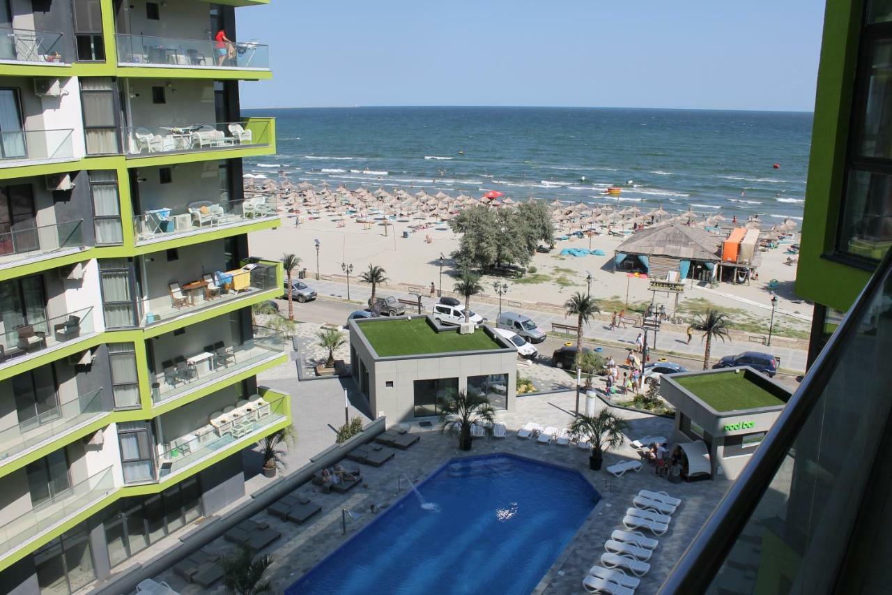 On Beach-Mamaia Residence Năvodari Екстериор снимка