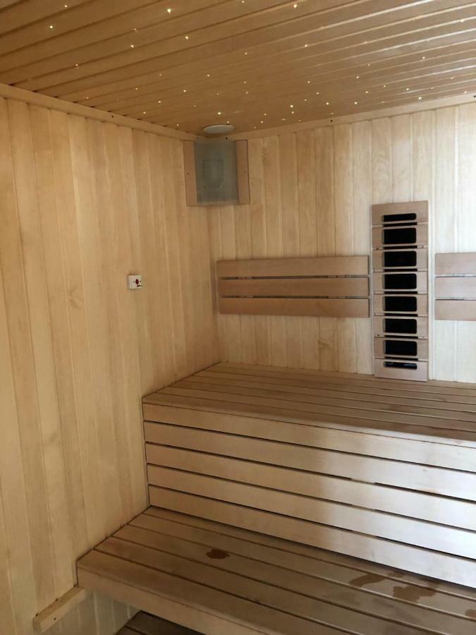 On Beach-Mamaia Residence Năvodari Екстериор снимка